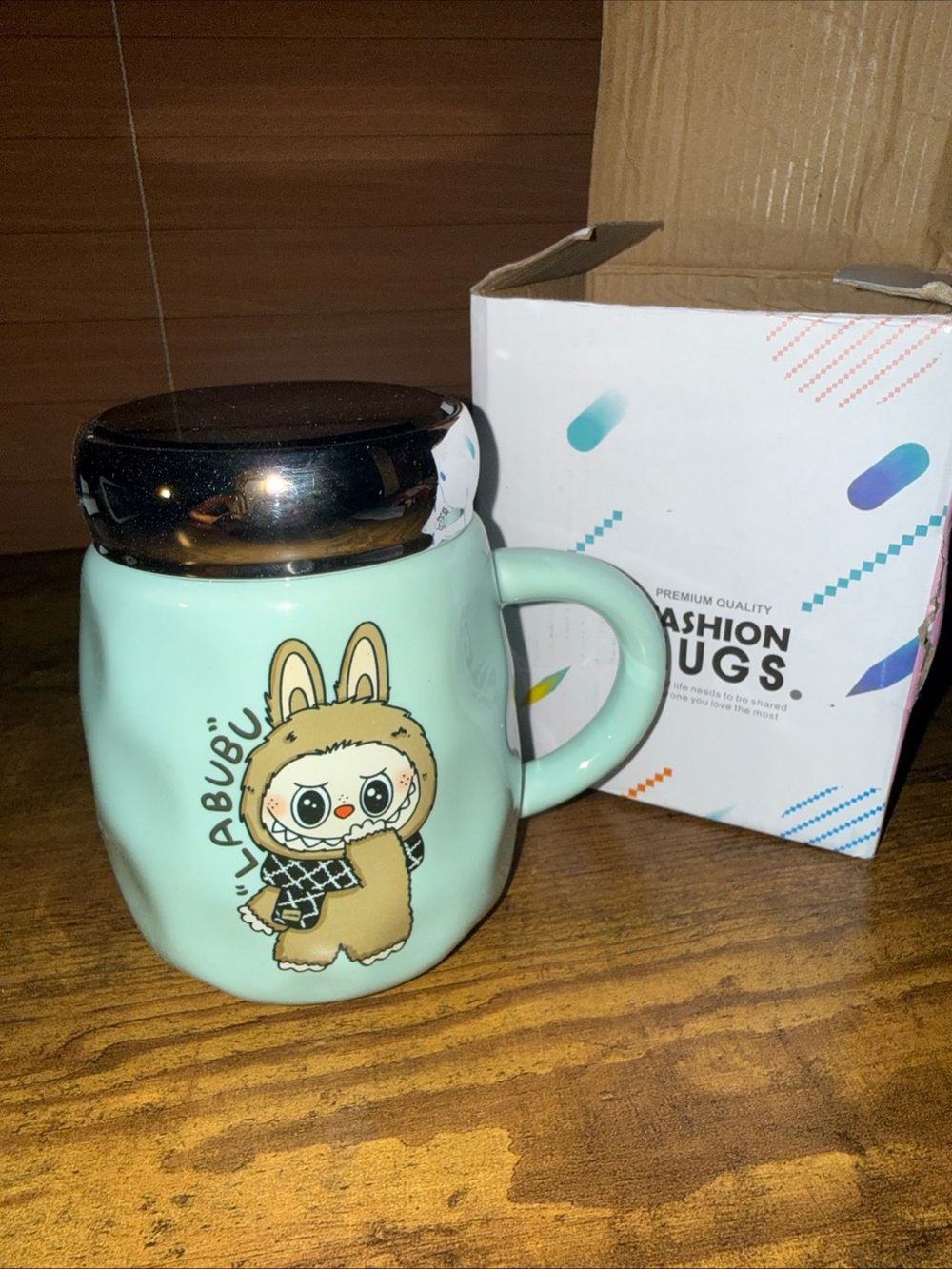 Mint Green Ceramic Mug with Lid - Cute Bunny Design